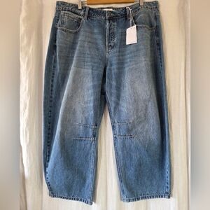 Carly Jean | James Barrel Jean